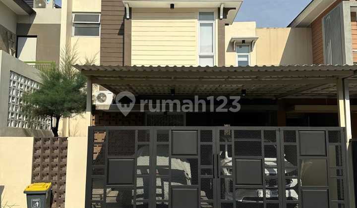 Rumah 2 Lantai Cocok untuk Usaha di Cluster Cherryville, Grand Wisata, Bekasi