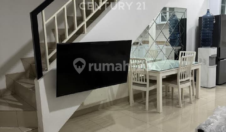 Disewakan Rumah Siap Huni Pantai Indah Kapuk