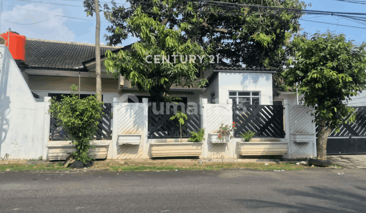Dijual Rumah Kost Masih Aktif Jl Singotoro Sangat Menguntungkan