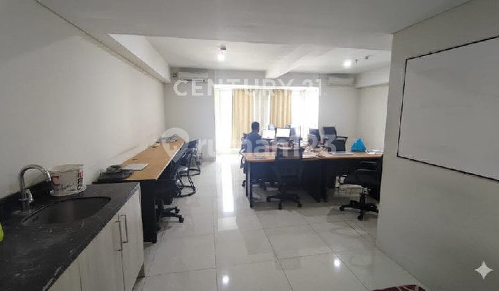 For Sale: Louis Kiene Apartment Simpanglima Semarang
