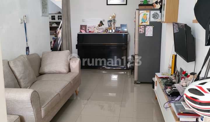 Ready-to-Occupy House in Kelapa Gading