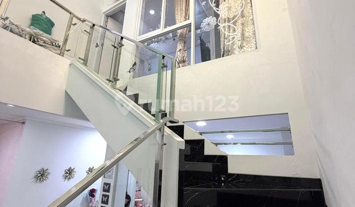 Jual Rumah Exclusive Minimalis Sunter Hijau