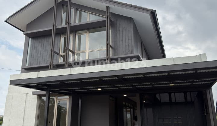 Dijual Rumah Baru Kawasan Komersial Tatar Bungawari, Kota Baru Parahyangan