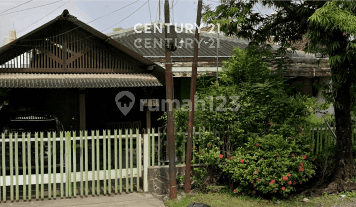 Rumah Tengah Kota Semarang Strategis Dijual