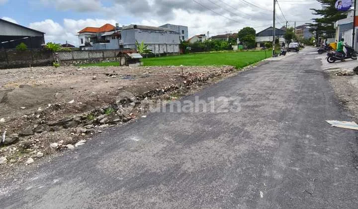 Tanah Pura Demak Bebas Banjir Jalan 8 Meter
