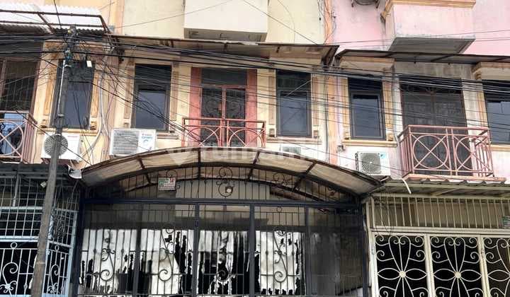 Ruko Jelambar Grogol Petamburan 3,5 Lantai