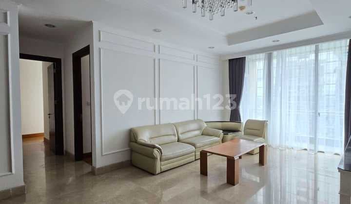 Apartemen Residence 8 , Senopati , Jakarta Selatan