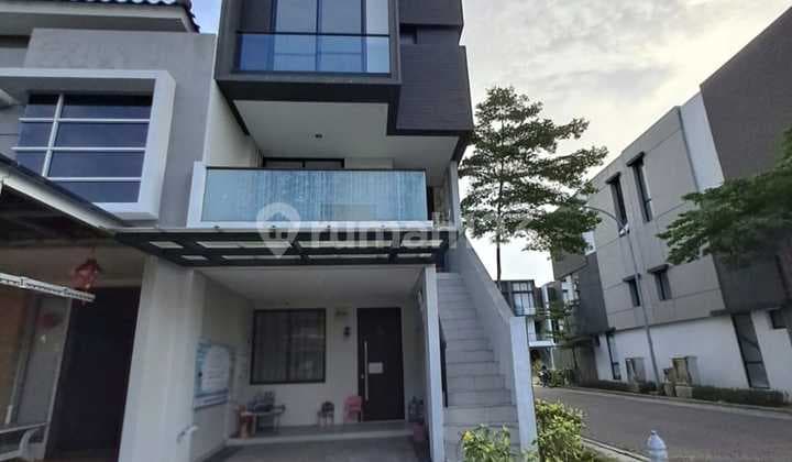 Rumah Hook di Harmony Golf Pik Jakarta Utara