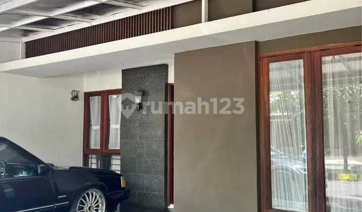 Flash Deal! For Sale: Semi-Furnished Luxury Interior House Near Buah Batu Toll Road, Bandung - Price Reduced
