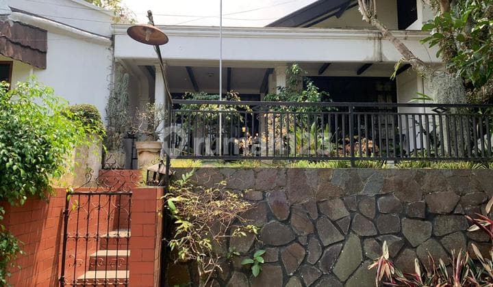 Dijual Rumah Luas Siap Huni di Bukit Dago Selatan Bandung - LT 337 M² Dekat Itb & Tol Pasteur