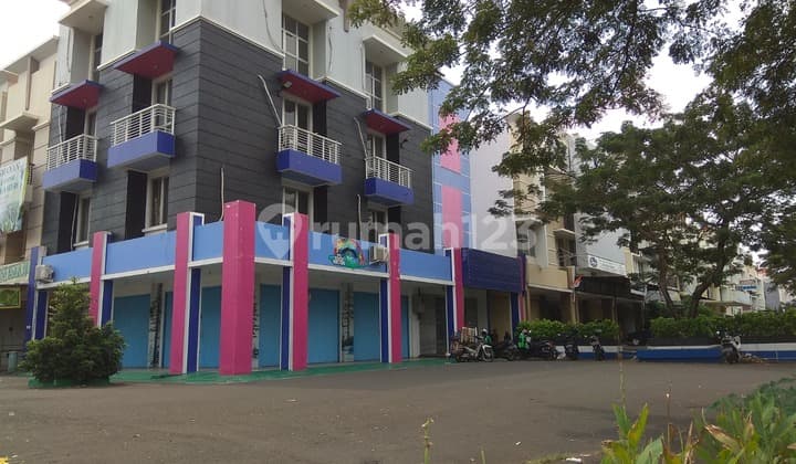Spacious Shop for Rent in Bekasi