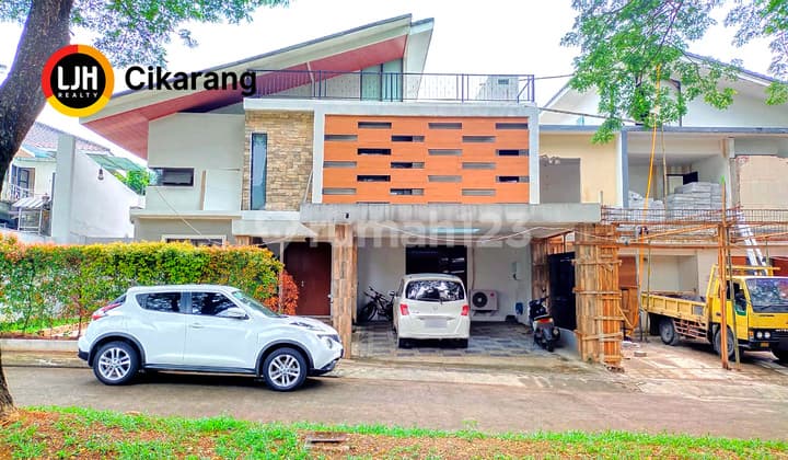 Rumah Bagus dan Luas di Cluster Vassa Lake Lippo Cikarang