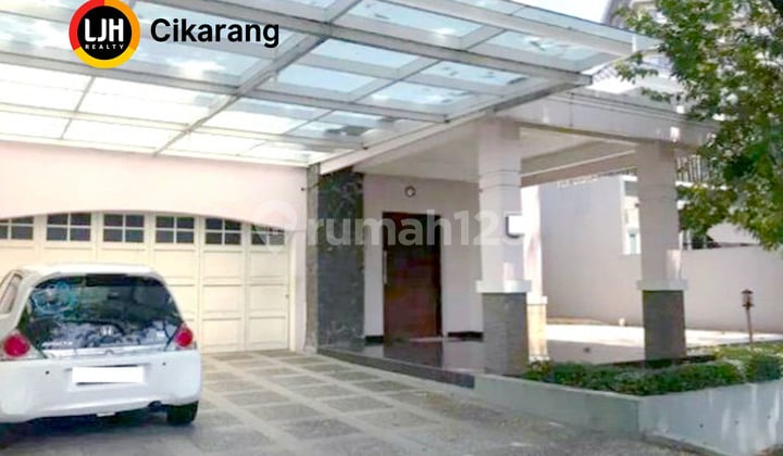 Rumah Besar dan Luas Siap Huni di Taman Menteng Lippo Cikarang