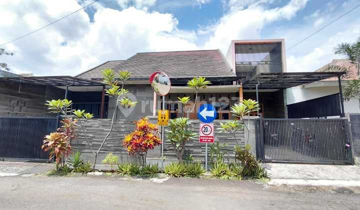 Rumah Komplek Cibabat Cimahi 2 Carport Strategis Pusat Kota