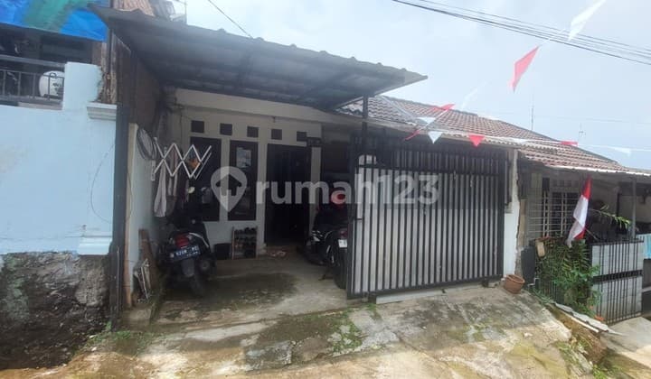 Rare Find! Cilame Cimahi House Priced at 300 Million IDR with SHM, Ready to Occupy