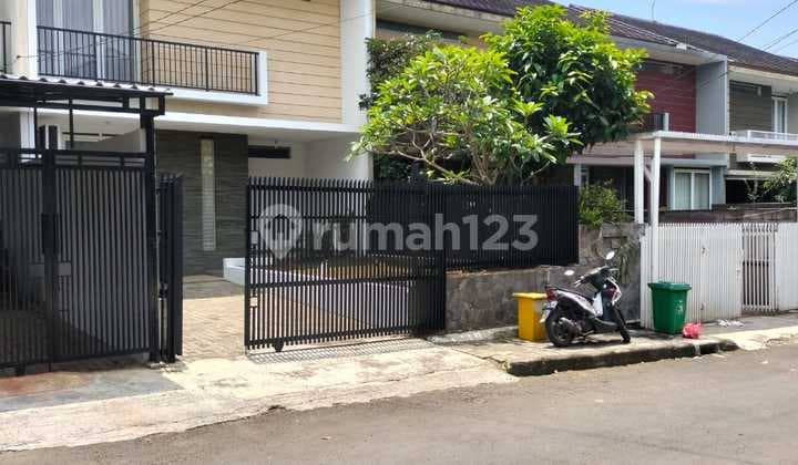 Jarang Ada! Rumah Besar Sarijadi Selangkah Polban Siap Huni