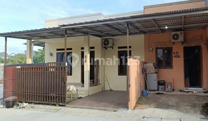 Rumah Hook Strategis di Ciputat Timur, Dekat Bintaro