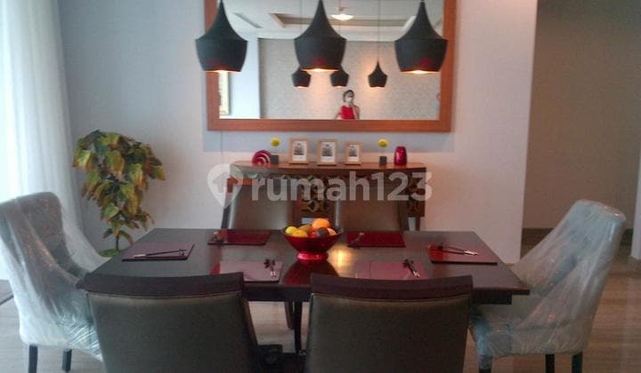 Disewakan Kemang Village Tower Bloomington 3Br 224M² Jaksel