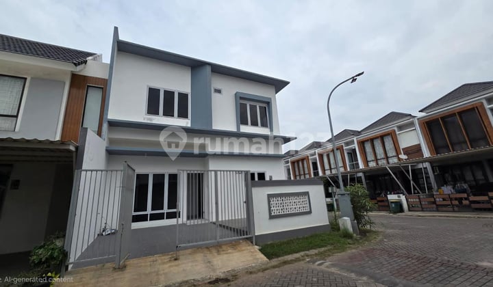 Disewakan Rumah Baru Hoek Metland Puri - 2 Lantai, Dekat Tol & Rs Mandaya Siap Huni