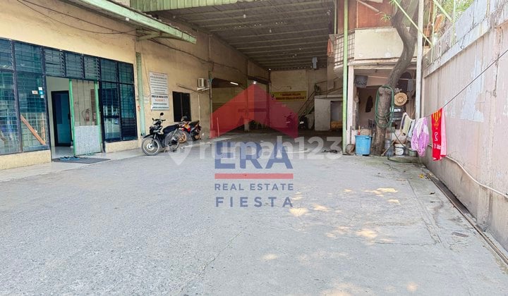 Gudang Siap Pakai KM 19.8 Sudah Ada Kantor LT 2116 M² LB 4000 M² Akses Kontainer