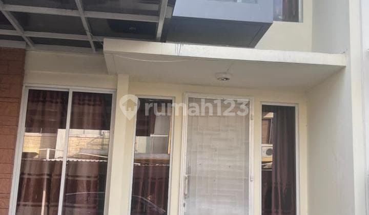 Rumah Cantik Disewakan di Green Lake City (Cluster Australia) - 3Kt, 2Km, Ada Bathtub