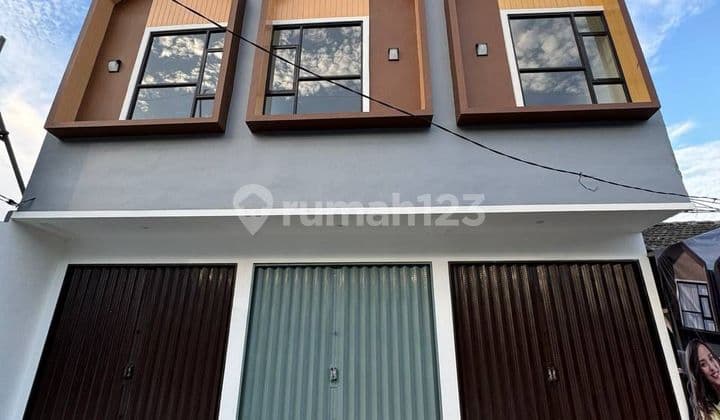 Ruko Siap Usaha di Harapan Jaya Bekasi - Strategis & Ramai