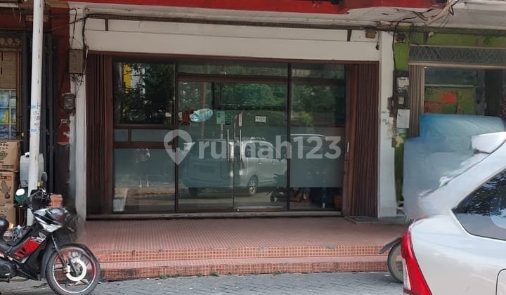 Ruko Premium Jakarta Barat Taman Palem - Sudah Ada Tenant, Cashflow Langsung!