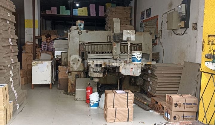 Di Jual Ruko Gandeng 3, 3 Lantai ( Ruang Usaha ) Tangerang Kota