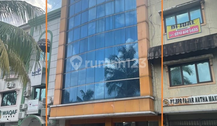 Rukan Strategis Dekat Pintu Tol Dijual Melalui Lelang