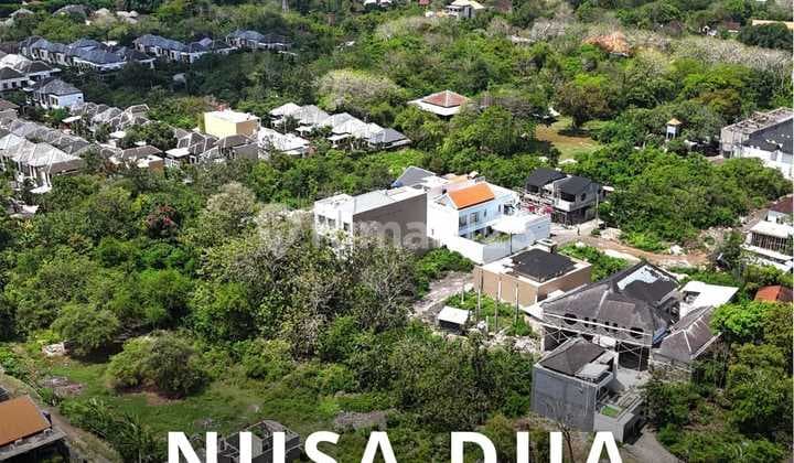 Small Land Area Benoa Taman Mumbul Nusa Dua Villa Environment Area