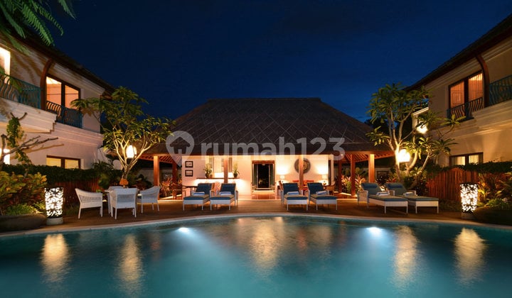 One Bedroom Suite With Balcony