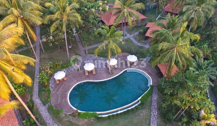 Diamond Beach Villa A Beachfront Resort Villa For Sale - 10,040 M² Freehold Land | North Lombok | Sunset View | Development Potential