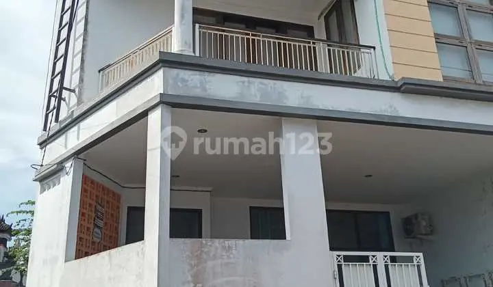 2-Story House on Moyo Island