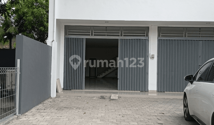 Ruko Baru 2 Lantai Komersial Area
