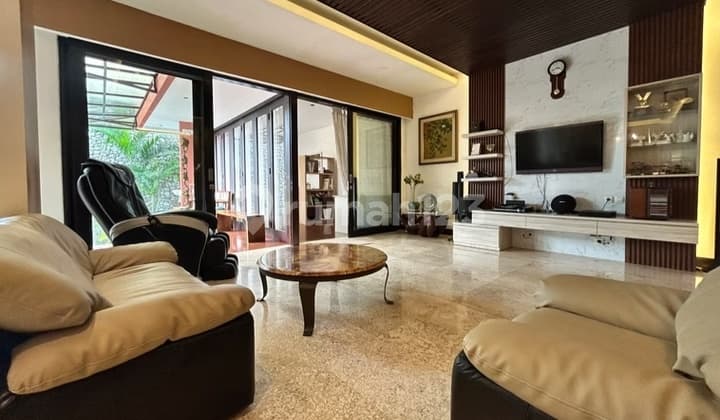 Rumah Modern 2 Lantai dengan One Gate System di Imam Bonjol