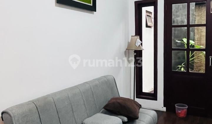 Bu Kantor di Jl.saidi Lokasi Strategis di Jakarta Selatan