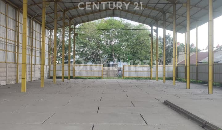 Gudang Siap Pakai Letak Strategis di Tegal