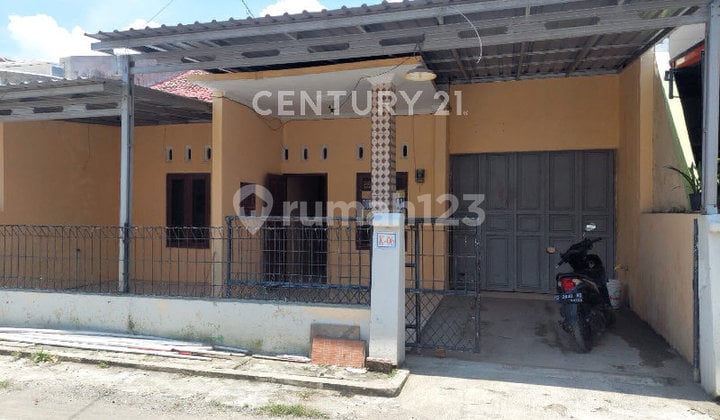 Affordable House in West Mejasem Strategic Location