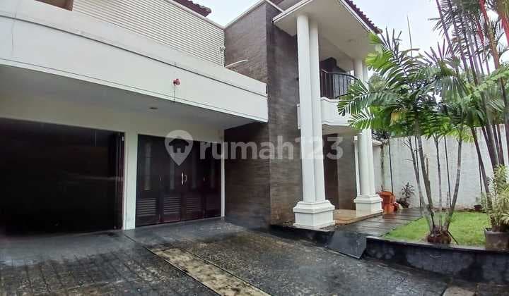 For Sale Rumah Cantik Asri Bangunan Lokasi Strategis Dekat Kemang Raya Area Kemang Jakarta Selatan