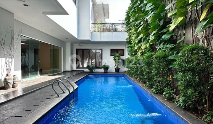 For Sale Beautiful Modern Minimalist House with Private Pool, Tropical Ambiance, Elite Area Near Golf Hill and Pondok Indah Mall, Pondok Indah Area, South Jakarta.