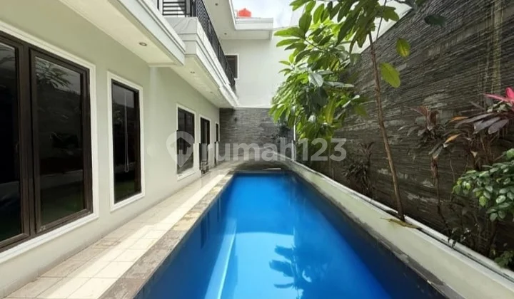 For Rent House Modern bisa Kantor dan Tempat Tinggal Area Dekat Senopati dan Scbd Kebayoran Baru Jakarta Selatan