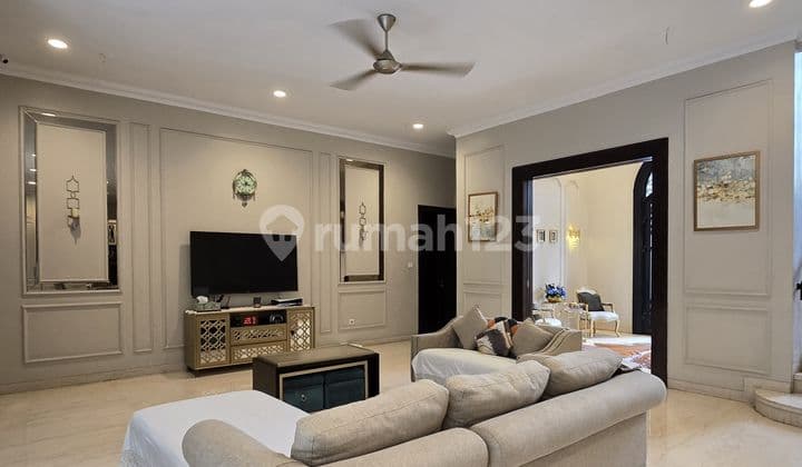 For Sale House Mewah Modern Lokasi Dekat Blok M dan Mabes dan Perkantoran Area Kebayoran Baru Jakarta Selatan