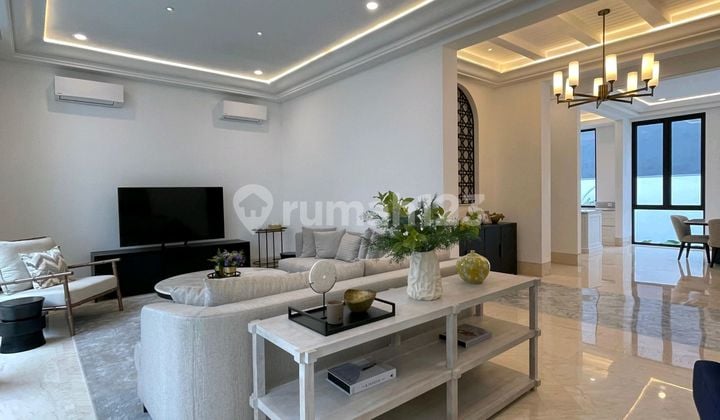 Dijual Rumah Mewah Baruhunian Eksklusif dengan Desain Modern, Bangunan Baru Selesai, Siap Huni. Lokasi Strategis dan Lingkungan Nyaman dengan Keamanan 24 Jam Radio Dalam Kebayoran Baru Jakarta Selatan