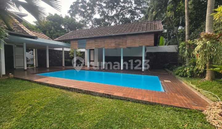 For Rent House Nice Taman Cantik Lokasi Dekat Sekolah dan Kemang Raya Area Kemang Jakarta Selatan