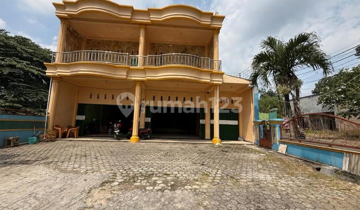 Shop-House, 2 Floors, Freehold Title, in West Tanjung Karang