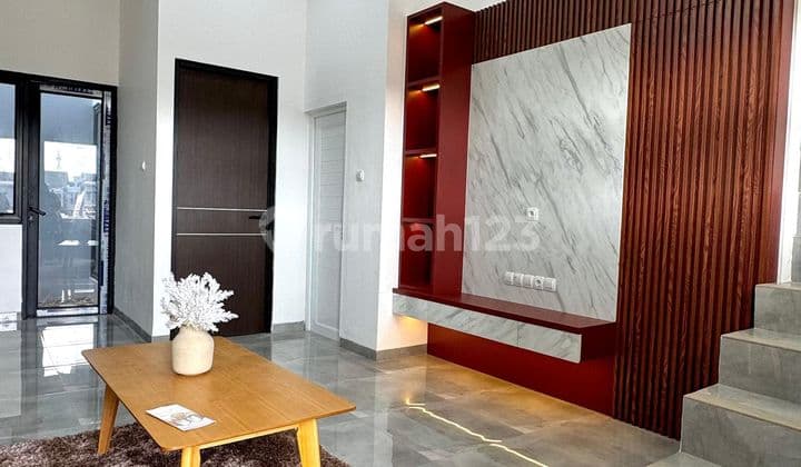 2 Lantai SHM Cash KPR Bebas Biaya Biaya KPR