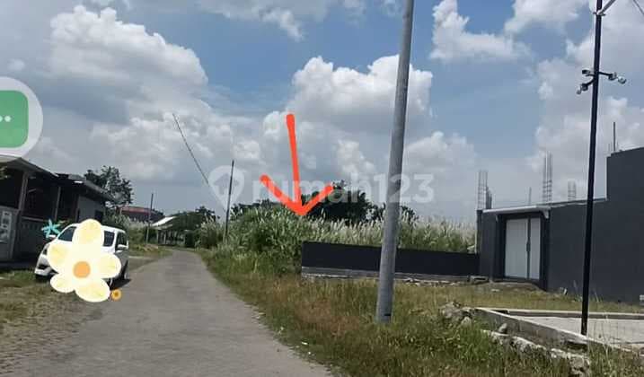 Smart Investment. Bcf Plot Land Near Tivoli Club House.