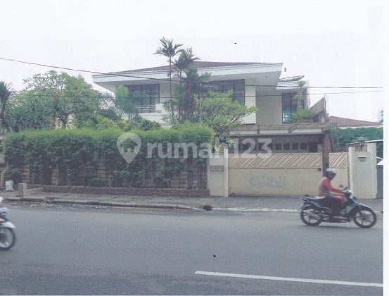 Rumah Disewakan (Cocok untuk Ekspatriat)