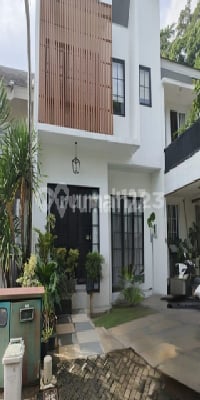 Jual Cepat Rumah 3 LT Furnish LB 270M Neo Catalonia Owner Bub