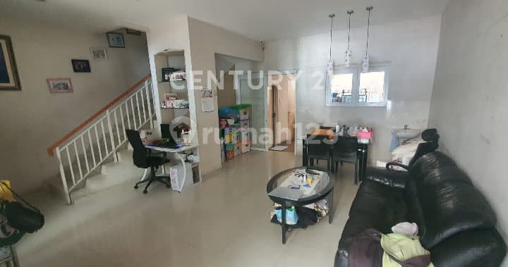 Rumah 2 Lantai di Gading Griya Lestari SF